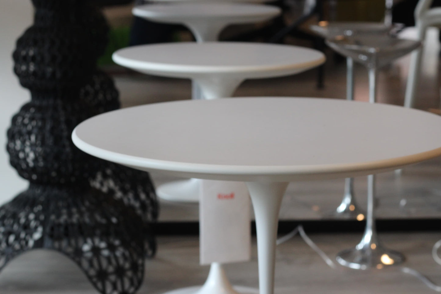 Saarinen Tulip Round Low Table