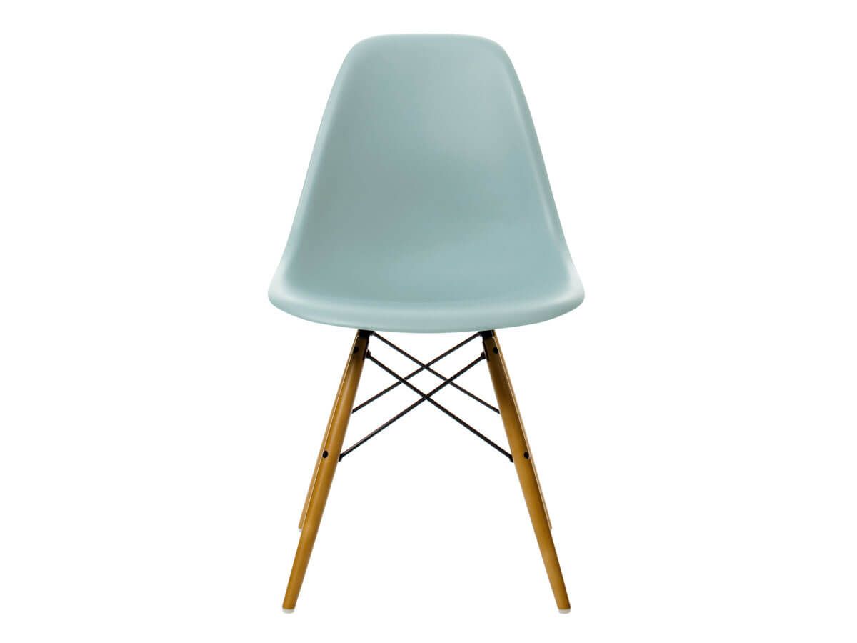 Eames Plastic Side Chair DSW - Maple Yellowish Base